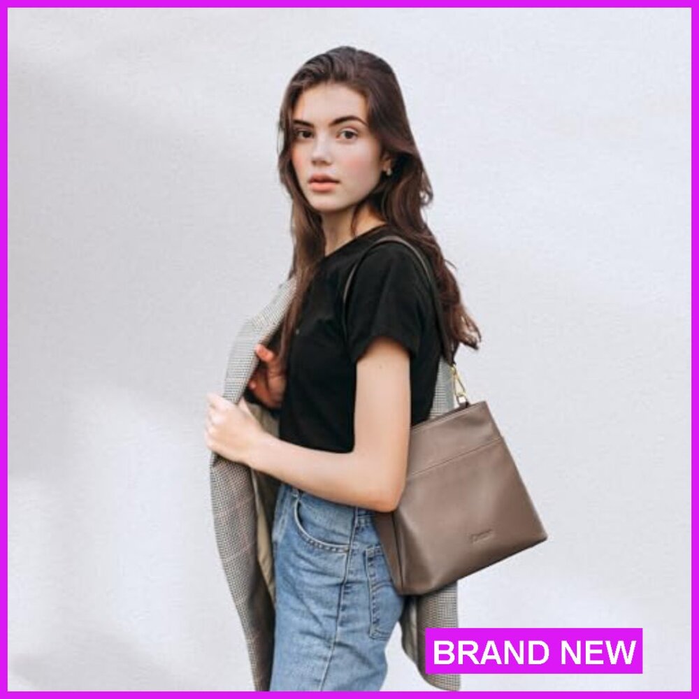 Leather Bucket Bag with Detachable Straps Versatile Shoulder Crossbody Tote - Picture 3 of 5